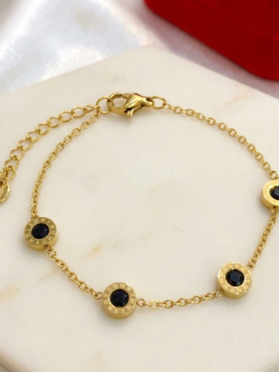 Premium Gold-Plated Roman Numeral Onyx-Black Medallion Bracelet