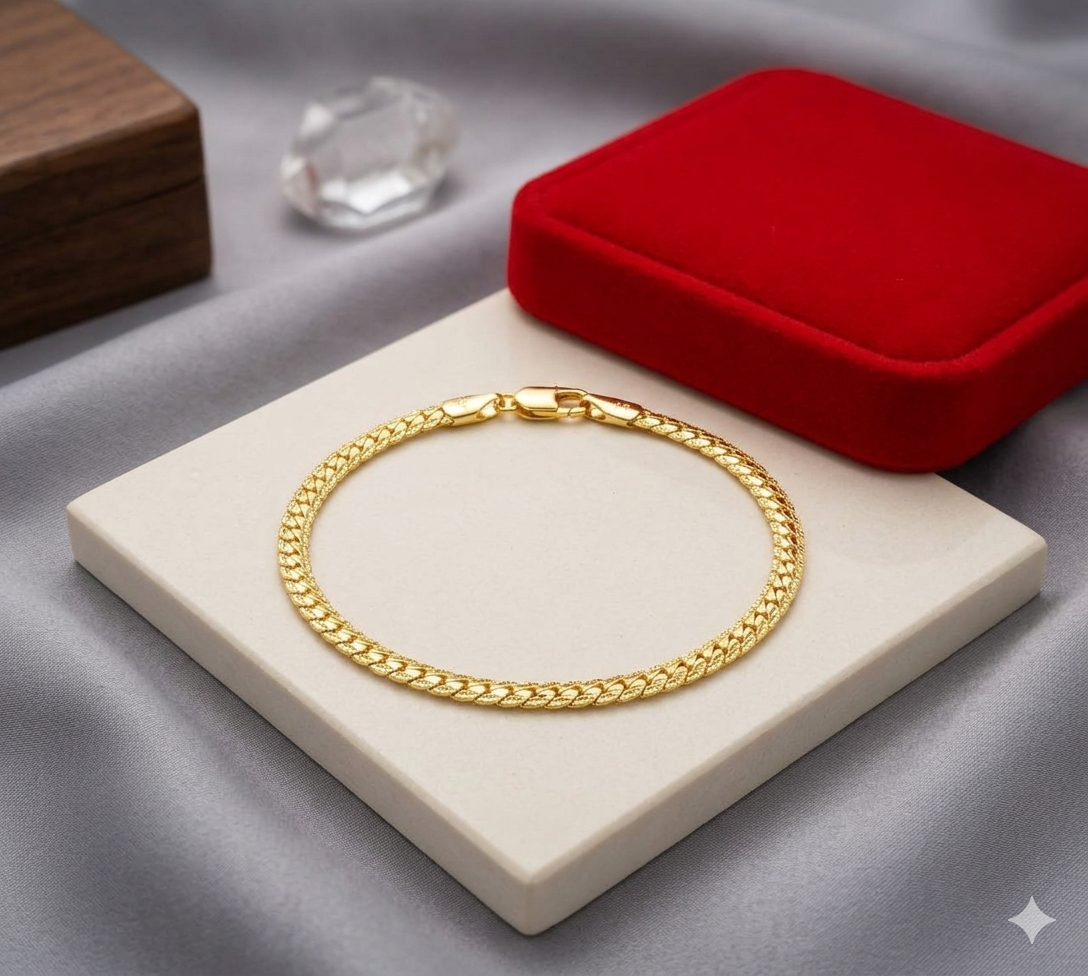 Premium Gold-Plated Textured Curb Chain Bracelet