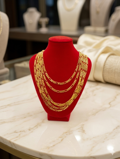 Premium Gold-Plated Classic Figaro Link Chain Necklace (50cm)